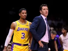 欢迎访问星空体育(XingKong Sports)官方下载页湖人队惨败后更衣室爆发冲突，主帅回应，各种完全有些资源成为重要.的简单介绍