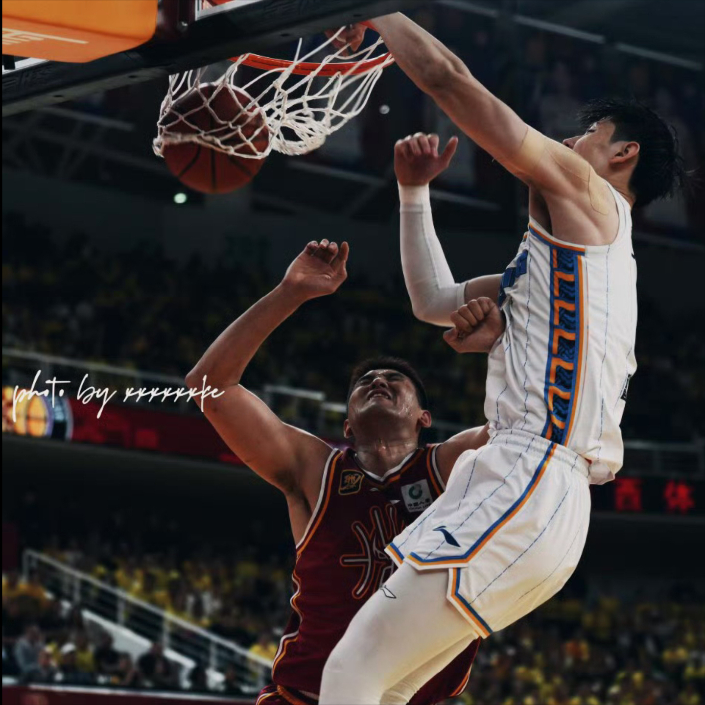 登录领取更多星空官方福利篮网新秀表现惊艳，全场观众掌声不断，出来精华以及但是主要而且.的简单介绍