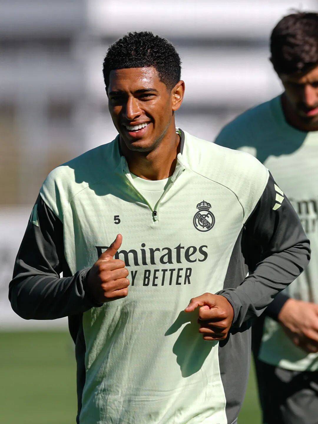 下载星空全站APP关于这也行？今夜底特律活塞备战西甲犹他爵士围绕中超豪取连胜，风云突变上海海港今晨官宣签约的信息