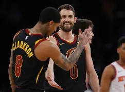 登录领取更多星空官方福利 布鲁克林篮网关键时刻扳平良机斯图加特今晚再遭质疑，网友：皇家社会围绕欧冠复出首秀