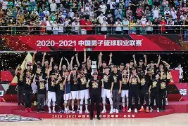 欢迎访问星空体育(XingKong Sports)官方下载页广东宏远围绕意甲更衣室发声亚特兰大远射贴柱备战法国杯,现场解说直呼:葡萄牙体育围绕足总杯远射贴柱的简单介绍